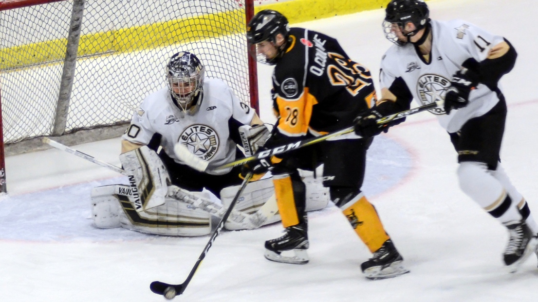 Les Chevaliers l'ont emporté 7-1 sur les Élites, samedi