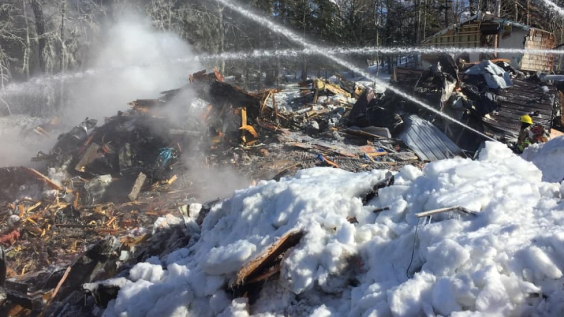 La maison familiale de Joé Juneau est une perte totale.