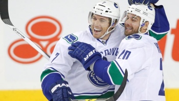 Canucks 5 - Flames 4 (Prol.)