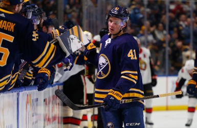 Olofsson devance Suzuki chez les recrues