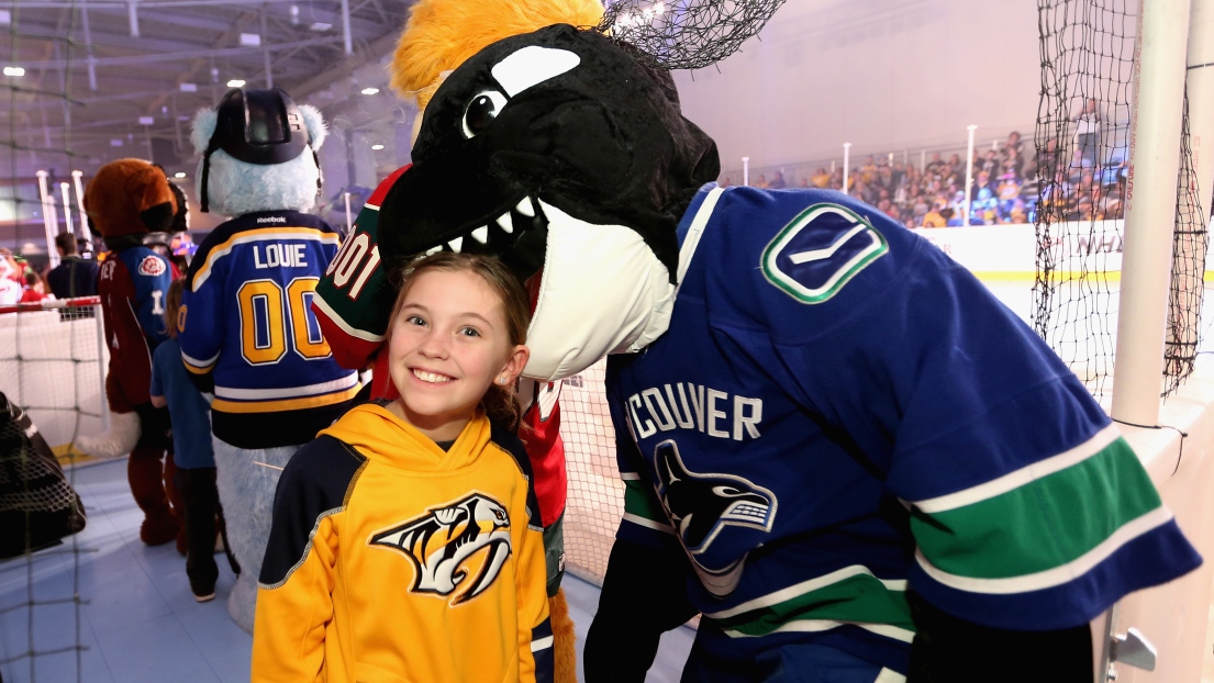 Fin the Whale, mascotte des Canucks de Vancouver 