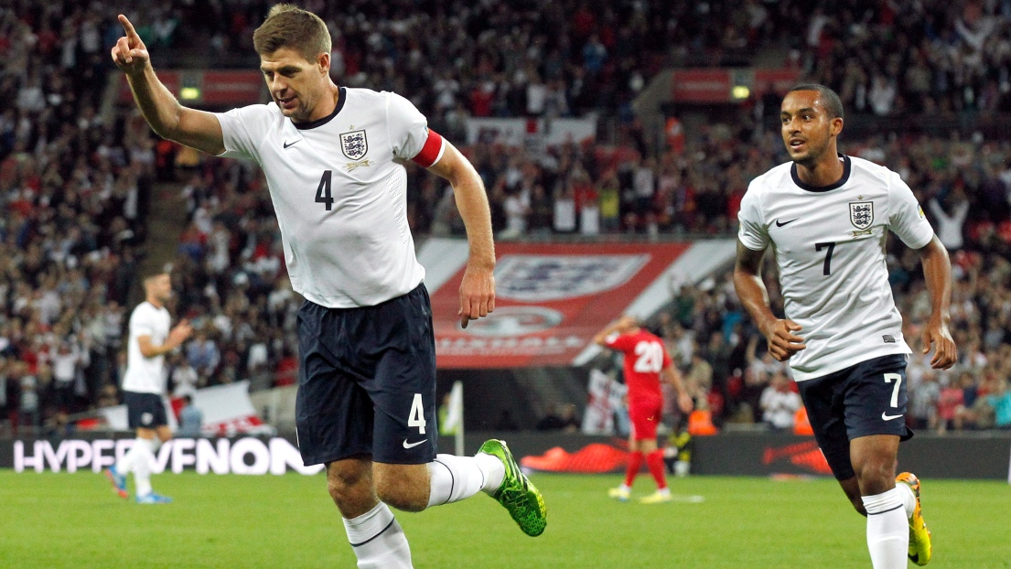 Steven Gerrard et Theo Walcott