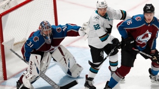 Philipp Grubauer, Kevin Labanc et Nikita Zadorov