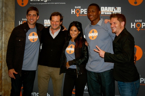 Aaron Rodgers, Scott Straus, Emmanuelle Chriqui, Andy Mulumba et JD Stier