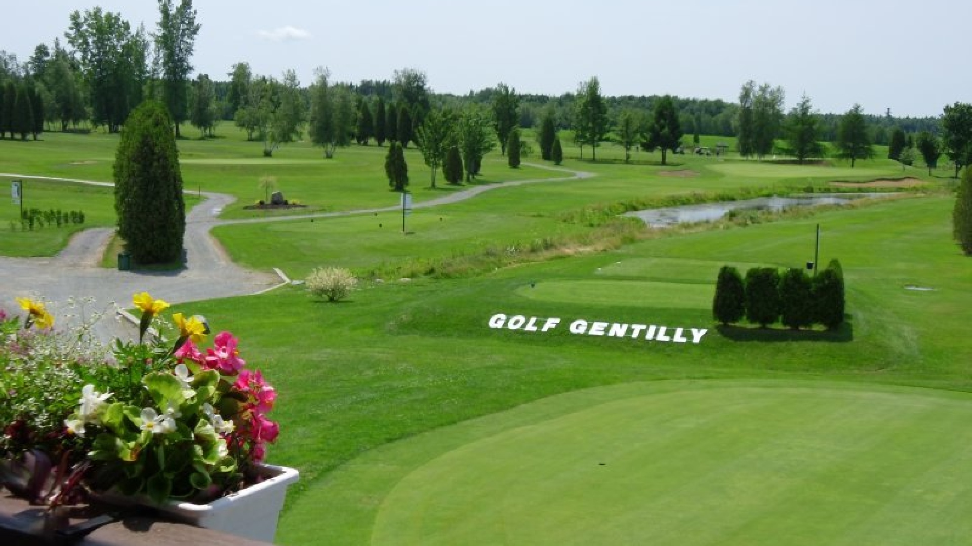 Le Club de golf de Gentilly compte désormais sur un neuf trous.