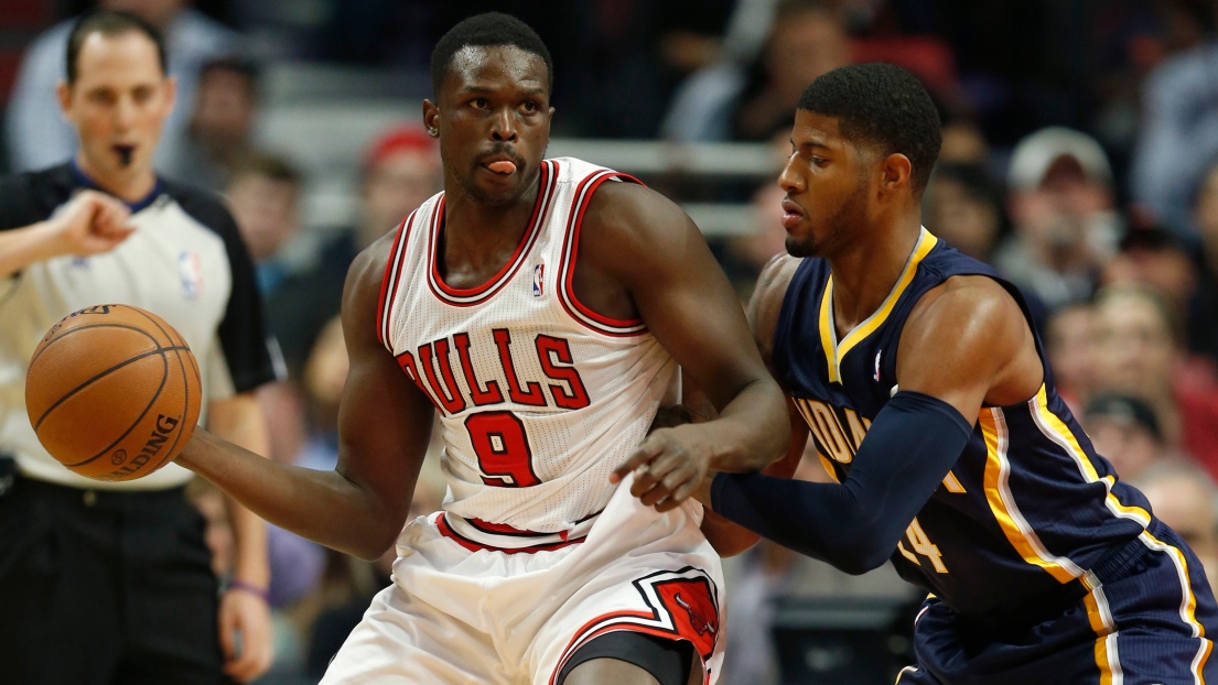 Paul George et  Luol Deng.