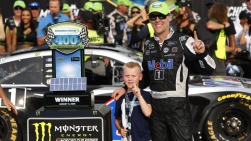 Harvick3.jpg