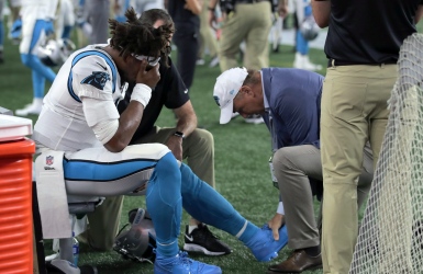 Newton a aggravé sa blessure au pied gauche