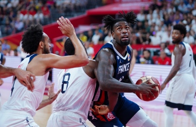 Basket : les États-Unis surpris par la France