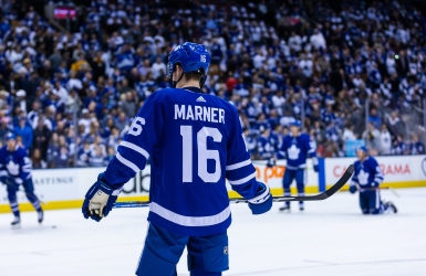 Mitch Marner a refusé deux offres hostiles