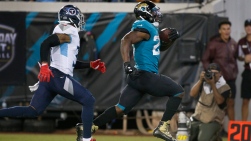Jags vs titans.jpg