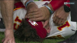 mahomes.jpg