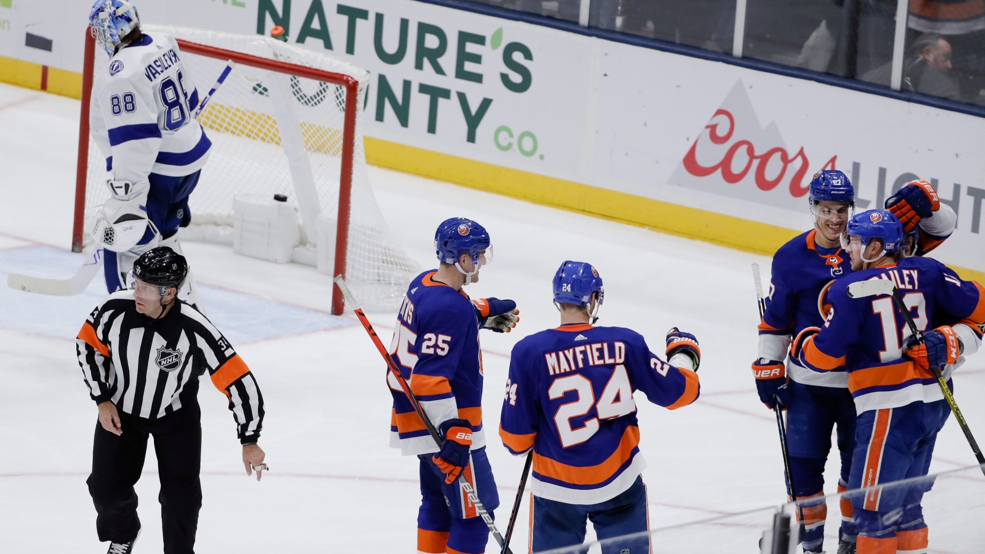 Les Islanders de New York célèbrent