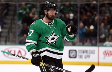 Alex Radulov laissé de côté face aux Jets