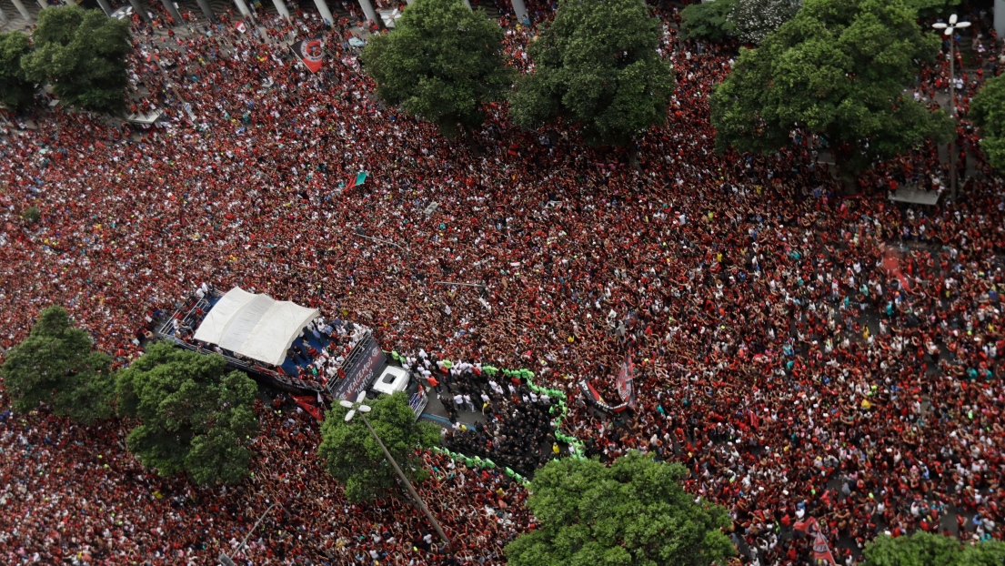 Les partisans de Flamengo envahissent les rues de Rio