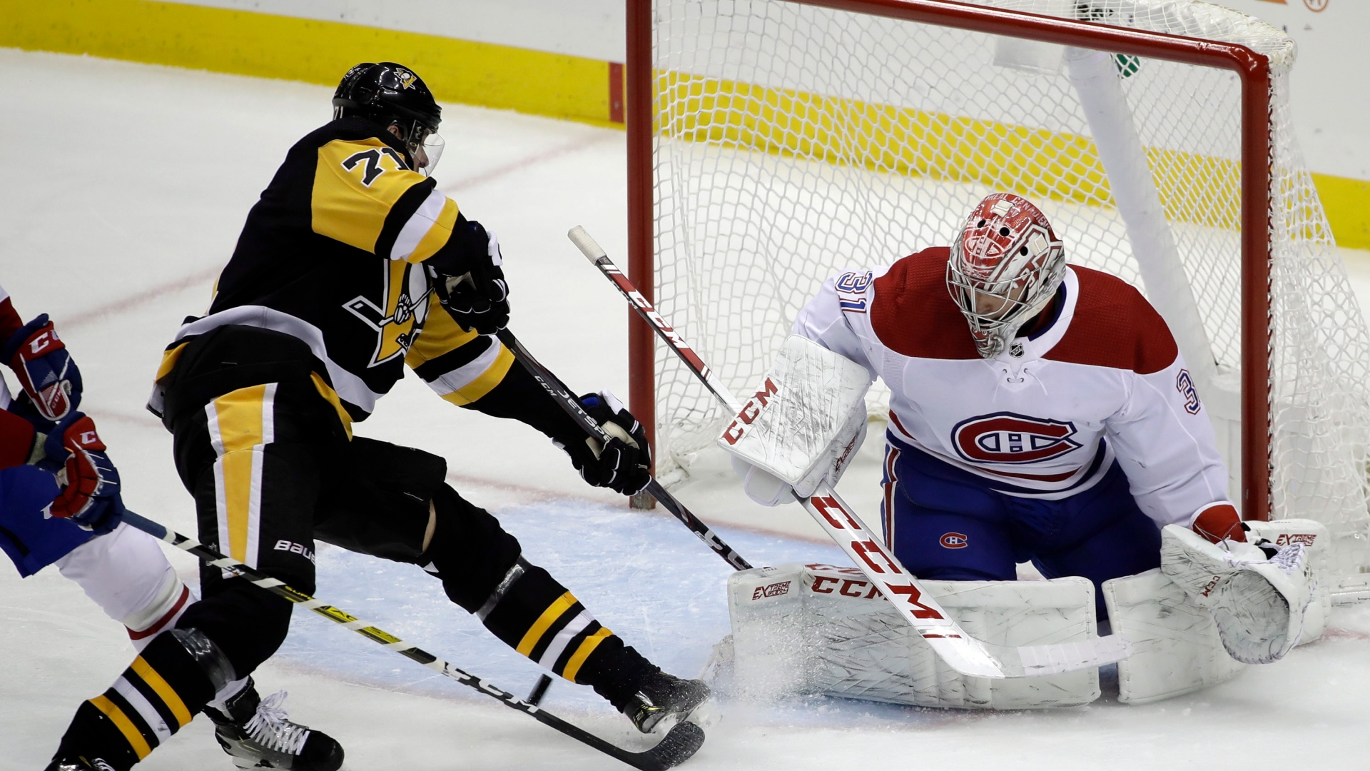 Evgeni Malkin et Carey Price
