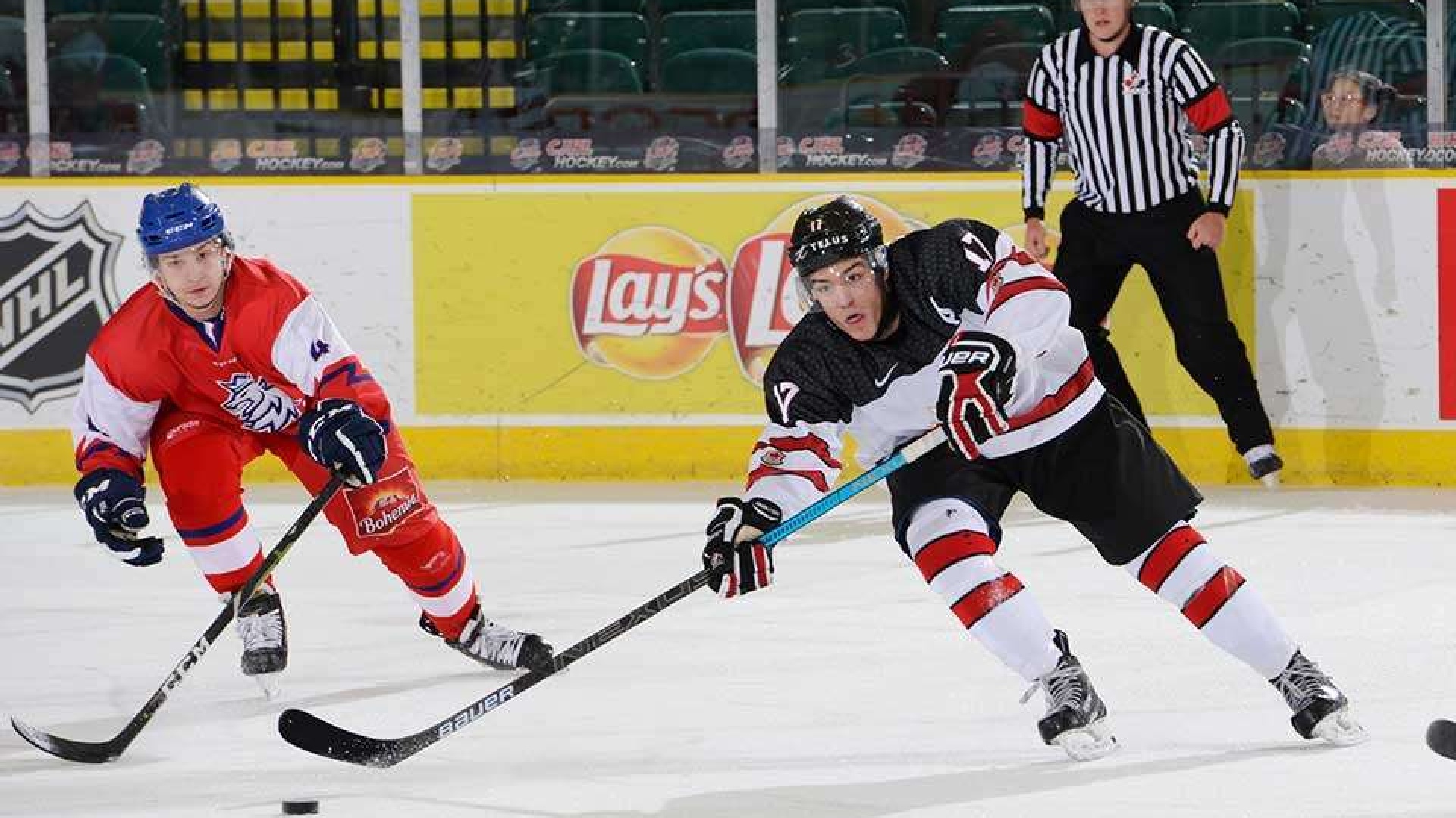 Charles Tremblay (Longueuil LHJAAAQ) et ses coéquipiers n'auront pas la tâche facile, en demi-finale, alors qu'ils affronteront les États-Unis, invaincus en ronde préliminaire
