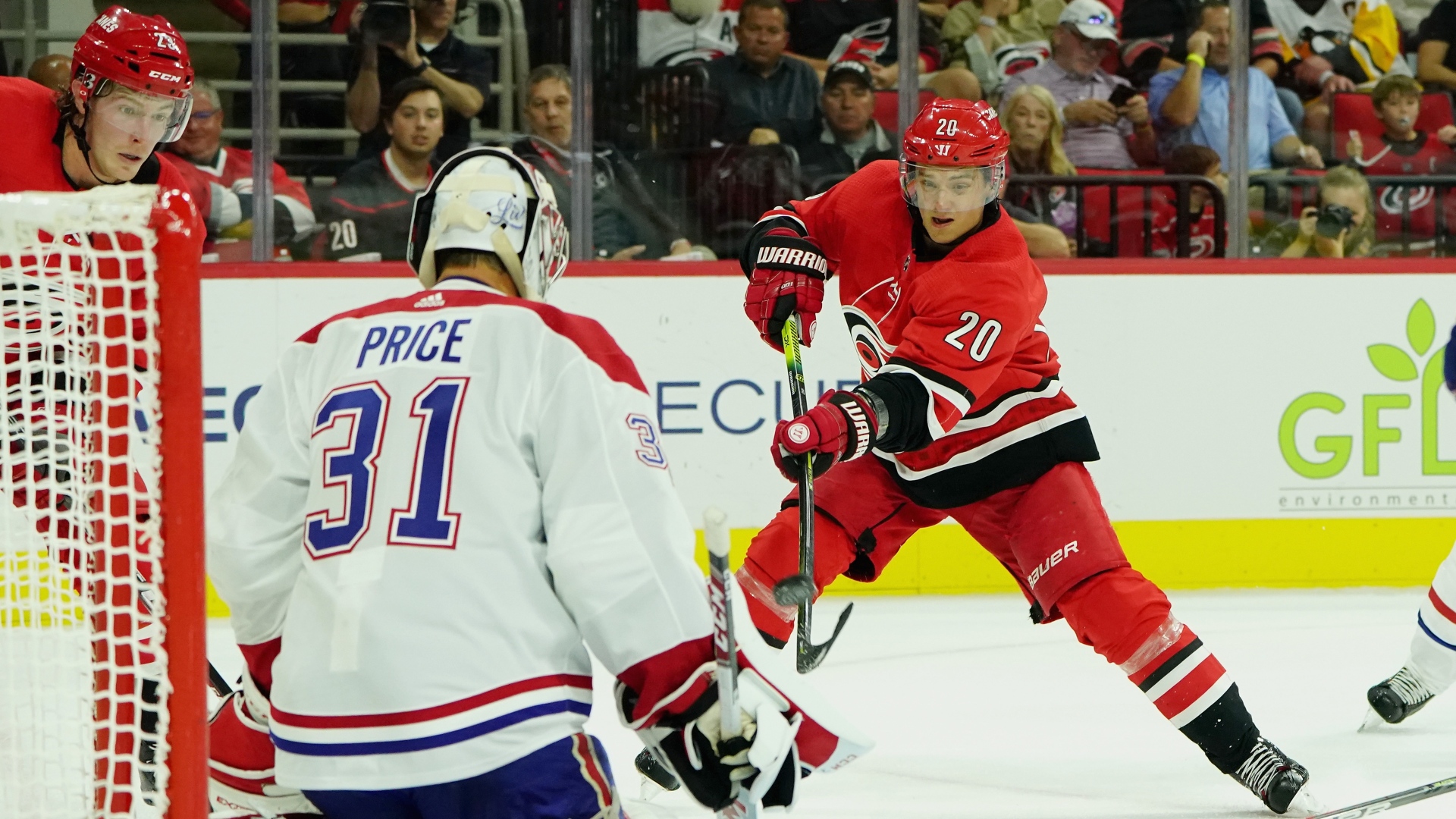 Carey Price et Sebastian Aho Carey Price et Sebastian Aho