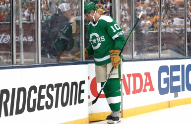 Corey Perry suspendu 5 parties par la LNH