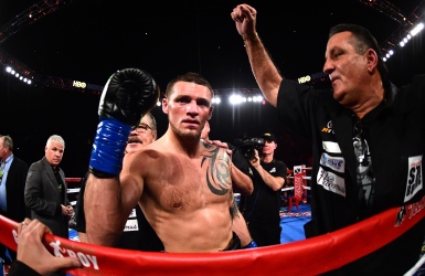 Joe Smith Jr. l'emporte par décision sur Hart