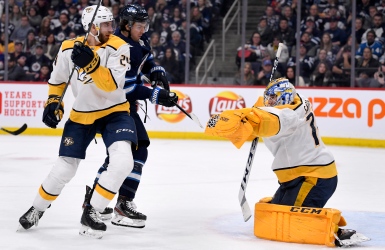 Intraitable, Saros réduit les Jets au silence
