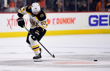 Brad Marchand l'échappe face aux Flyers