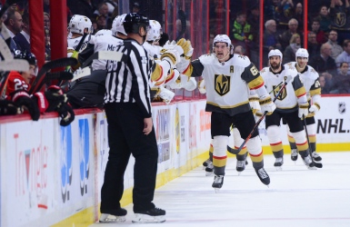 Stone hante Ottawa et accueille DeBoer