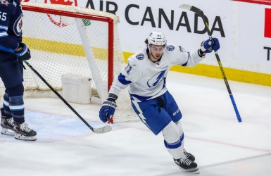 Lightning : 1er tour du chapeau de Cirelli