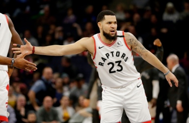 NBA : VanVleet aide les Raptors à son retour