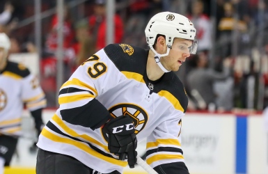 LNH : les Bruins rappellent Jérémy Lauzon