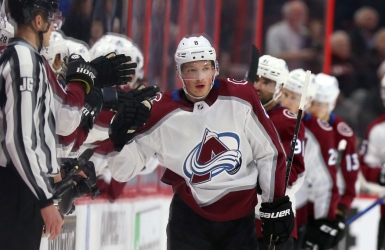 Les Sens ne font pas le poids c. l'Avalanche