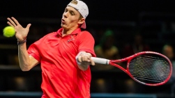 Shapovalov49.jpg