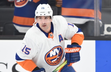 LNH : Cal Clutterbuck poursuit sa rééducation
