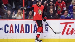 Canucks vs Sénateurs.jpg
