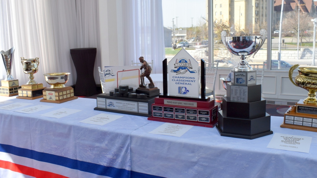 Trophées Midget AAA