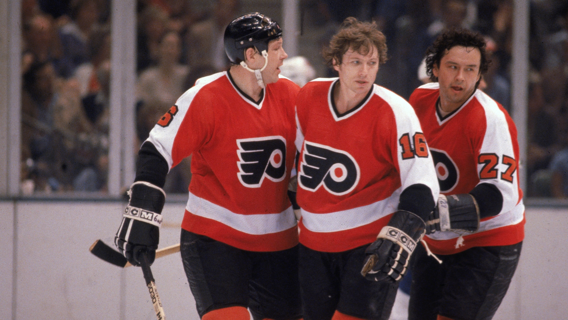 André Dupoont, Bobby Clarke et Reggie Leach en 1980