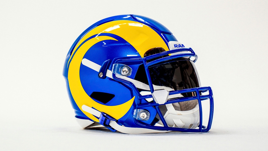 Un casque des Rams de Los Angeles