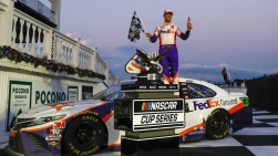 Denny Hamlin.jpg