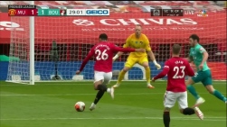 manu2.jpg