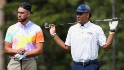 Mahomes et Kelce.jpg