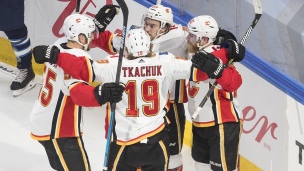 Flames 4 - Jets 0 Flames 4 - Jets 0