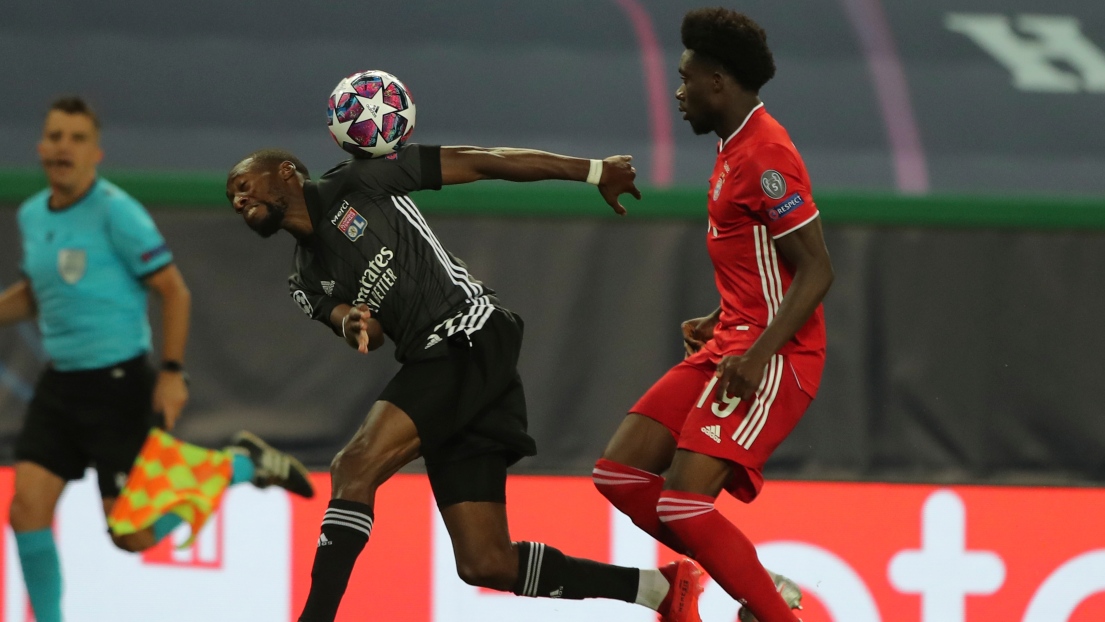 Karlo Toko Ekambu et Alphonso Davies