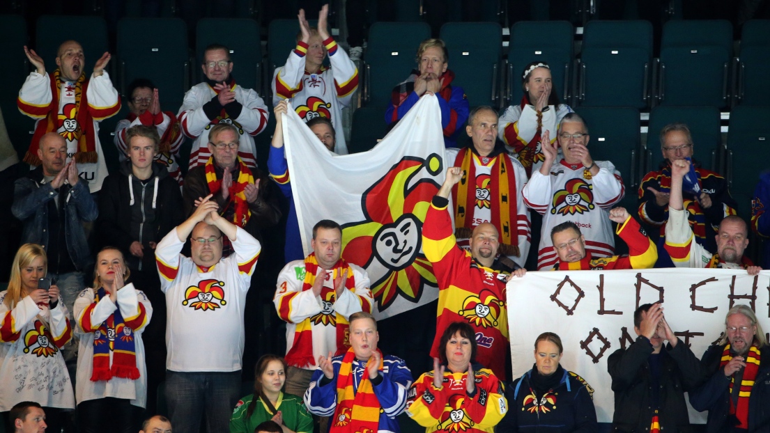 Des partisans du Jokerit d'Helsinki