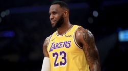 LALakers_JamesLebron_1189029611.jpg
