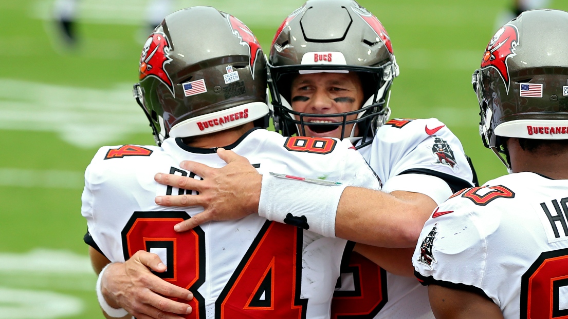 Tom Brady et Cameron Brate