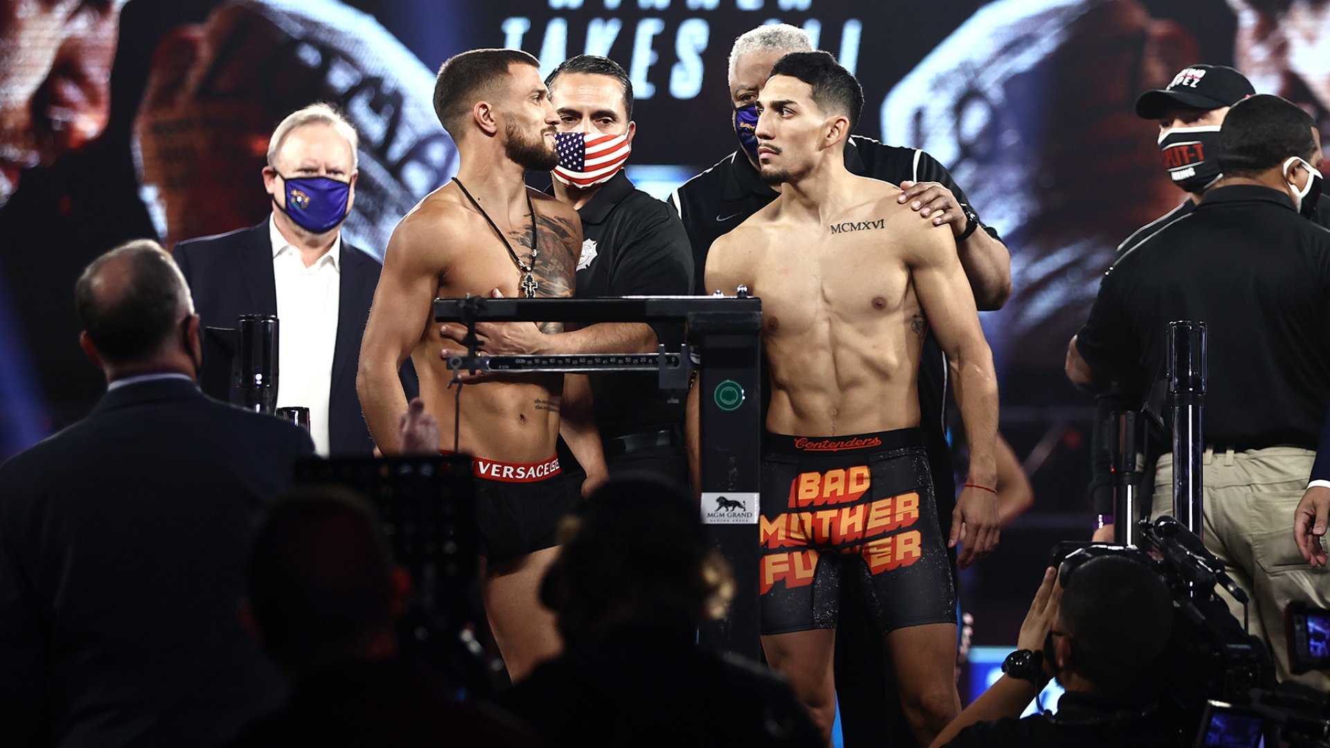 Vasiliy Lomachenko et Teofimo Lopez fils Vasiliy Lomachenko et Teofimo Lopez fils