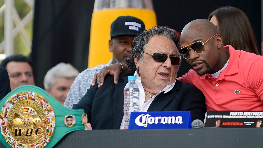 Jose Sulaiman avec Floyd Mayweather