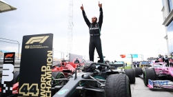 Lewis Hamilton remporte le GP de Turquie.jpg