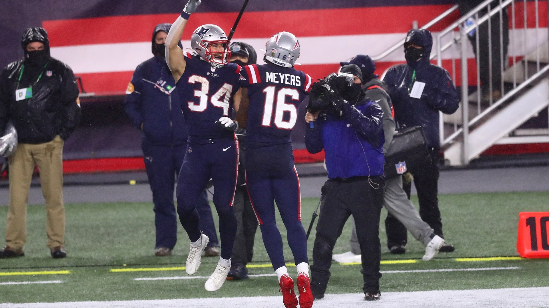 Ravens vs Patriots.jpg