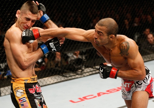 Jose Aldo et Ricardo Lamas